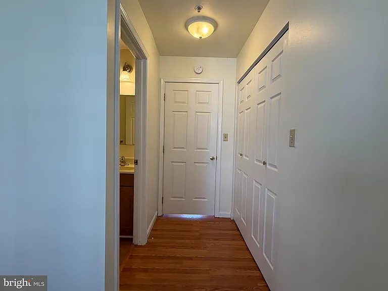 358 Main St #5 — Photo 10