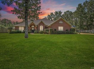 9825 Deepwoods Dr, Shreveport, LA 71118