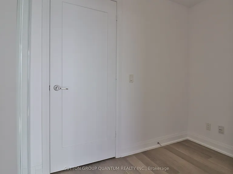56 Annie Craig Dr #1410 — Photo 9