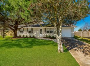 4697 Cyril Dr, Pace, FL 32571