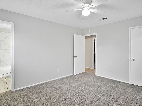 5th image of 5003 53rd St
