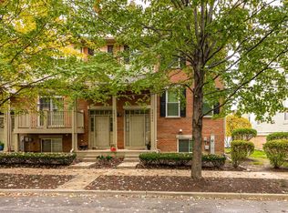 0S053 Lee Ct, Winfield, IL 60190