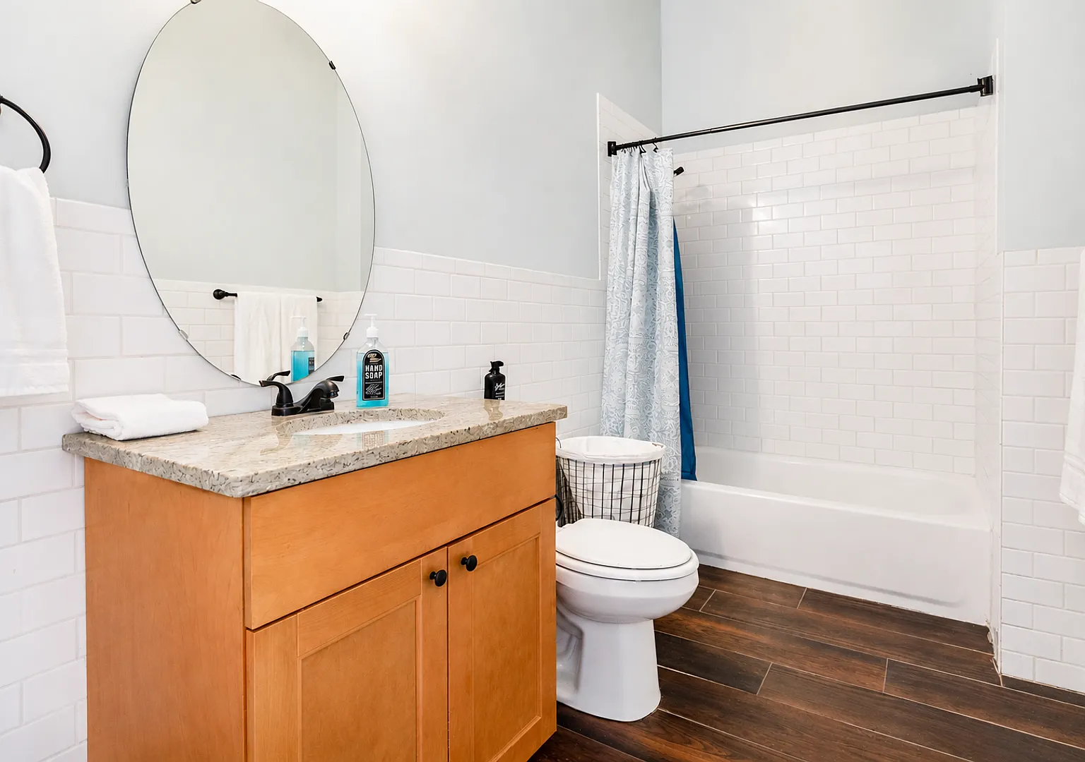 523 Park Avenue — Photo 4