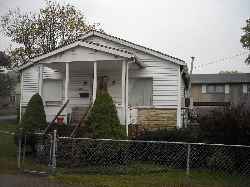 1st image of 108 Harvard Ave