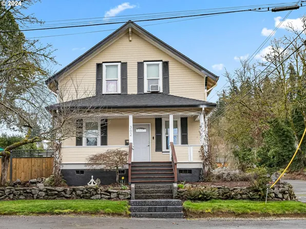 302 John Adams St, Oregon City, OR 97045
