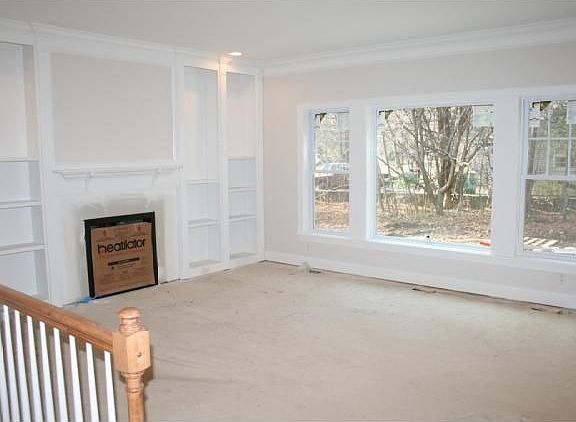 2nd image of 31 Orchard Ln