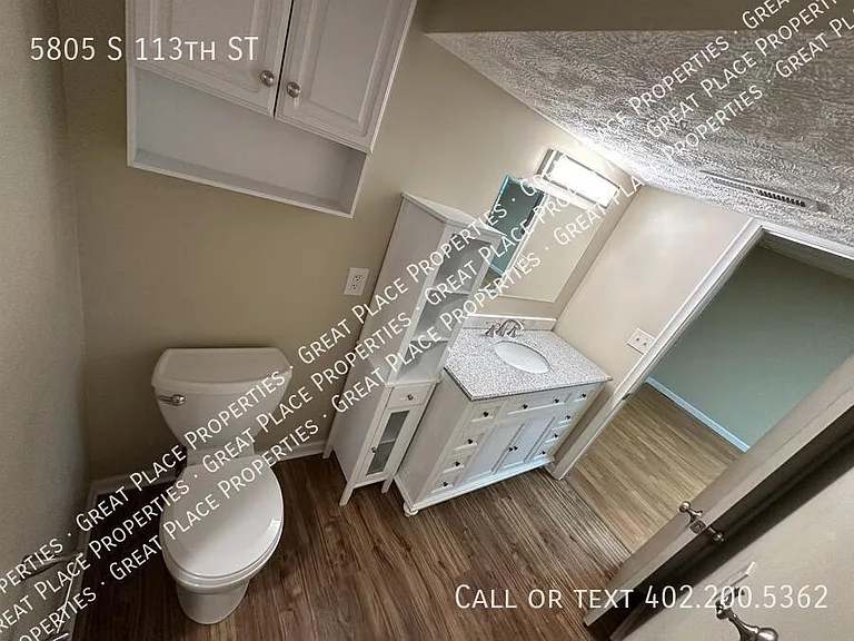 5805 S 113th St — Photo 20