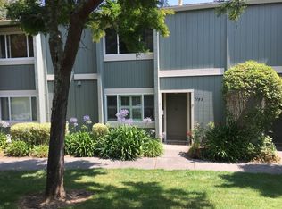 118 Oliva Ct #D, Novato, CA 94947