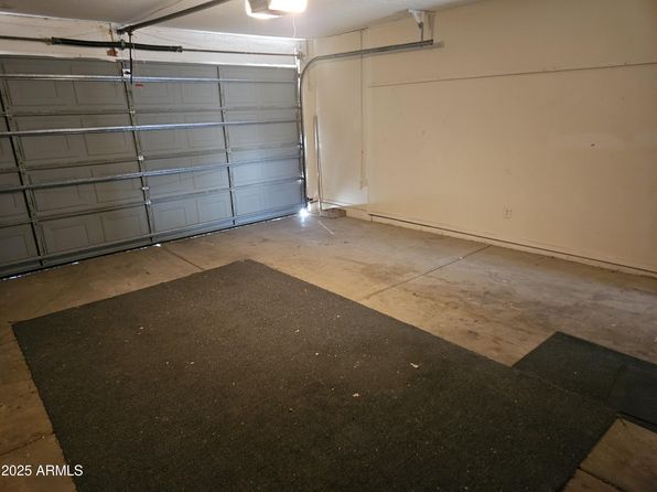 10477 W Highwood Ln, Sun City, AZ 85373