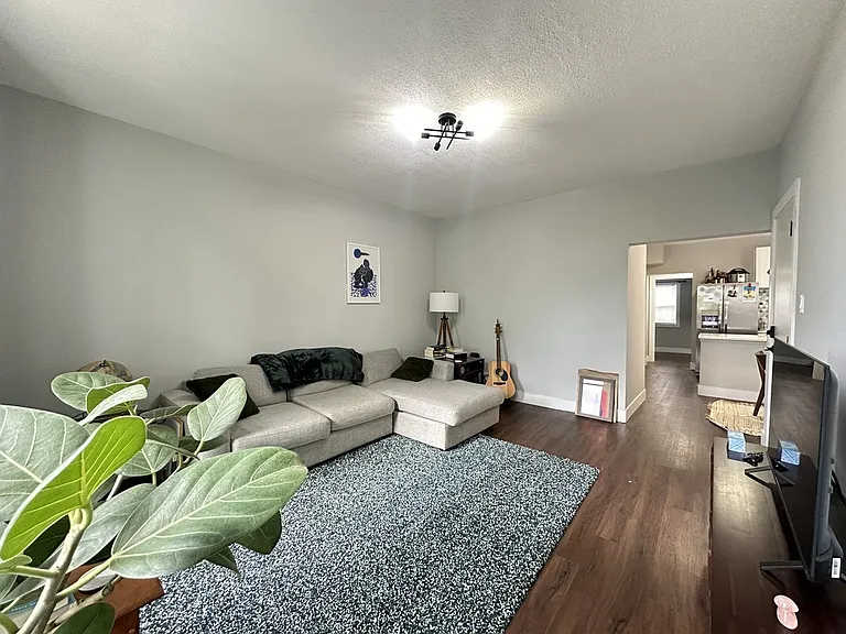 1721 N Mozart St #2 — Photo 12