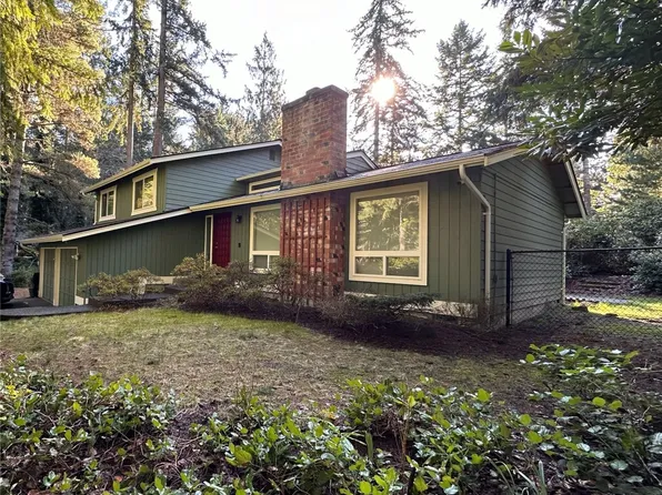 1715 NW Marmot Circle, Silverdale, WA 98383