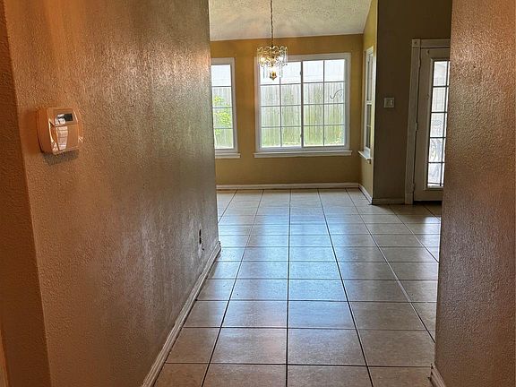 4th image of 10119 Towne Mist Dr