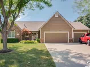 1009 Stonecreek Dr, Lawrence, KS 66049