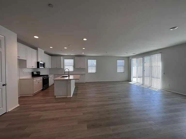 45049 22nd St E — Photo 12