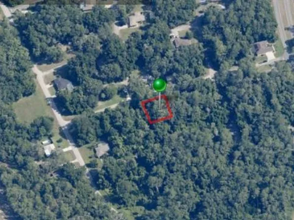 1030 W Maximilian Pl, Citrus Springs, FL 34434