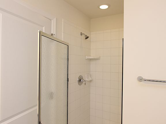 4th image of 3926 Liesfeld Pl