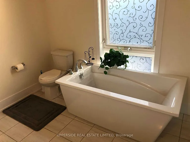 8 Sable Rd — Photo 12