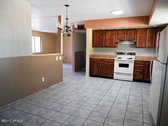 3rd image of 5768 E Calle Mirage