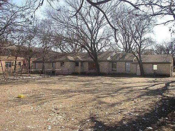 5th image of 503 E 6th St