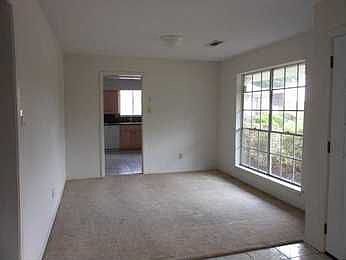 5th image of 11403 Sagehollow Ln