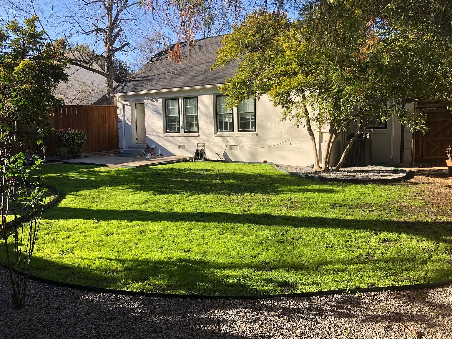 5946 Ross Ave — Photo 3