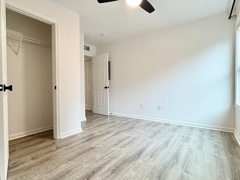 2380 Professor Ave #3 — Photo 16