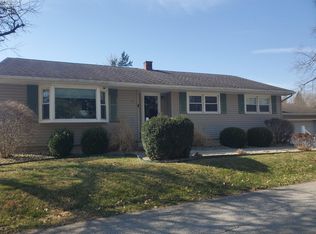 13 Sycamore Woods Ln, Tiffin, OH 44883