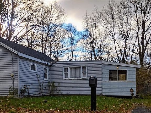 2nd image of 108 South St