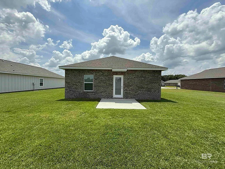 19130 Treehill Ln — Photo 15