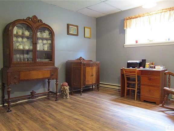 4th image of 149 McKinley Ave