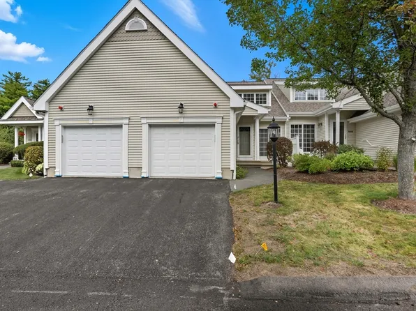503 Diane Cir Unit 503, Groveland, MA 01834