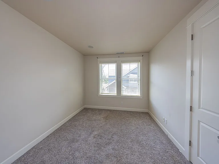 7812 NW Quinault St — Photo 12