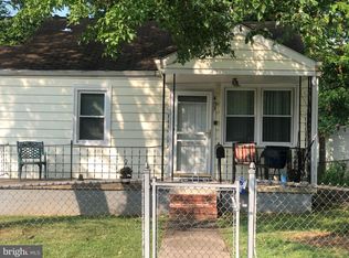 403 70th St, Capitol Heights, MD