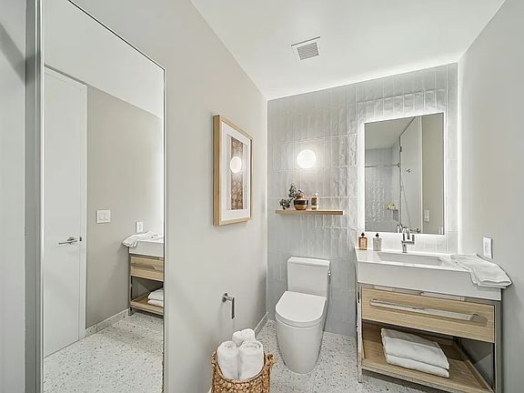 5th image of 567 Fulton St #14A