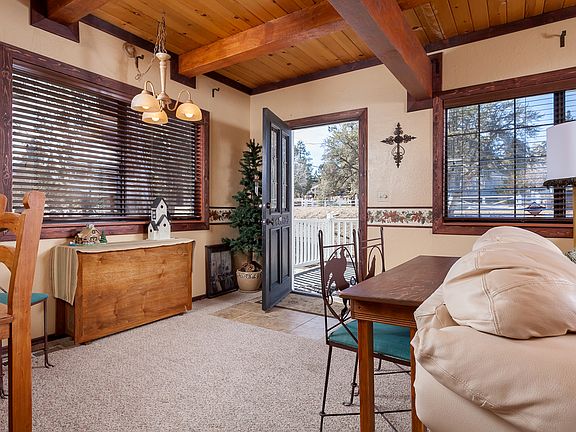 5th image of 360 Montclair Drive