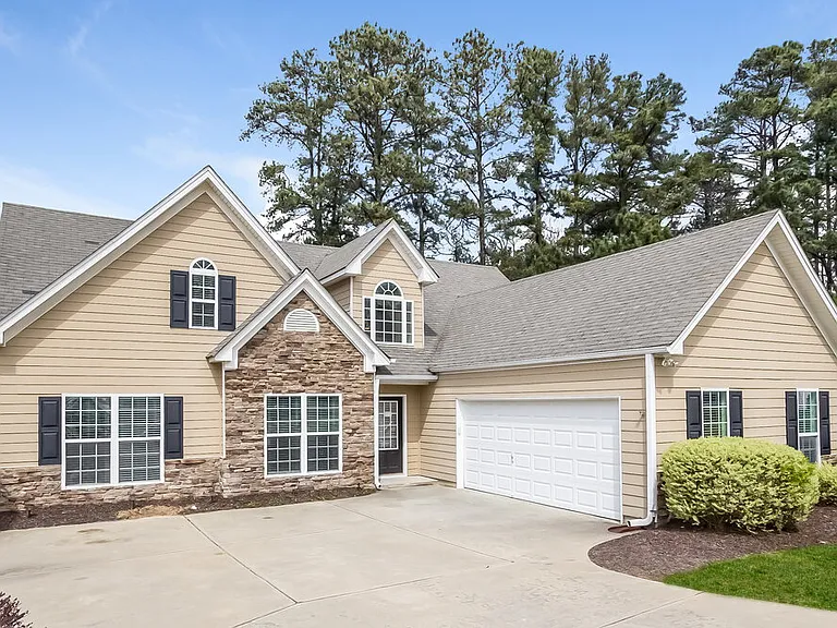 4050 Grandover Dr — Photo 1