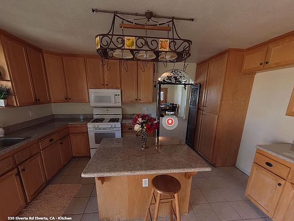 4th image of 330 N Elverta Rd