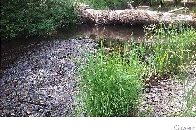 2nd image of 2120 SE South Ridge Rd