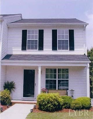 1st image of 301 Royal Gardens Ct