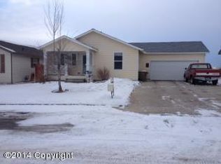1657 Pathfinder Cir, Gillette, WY 82716