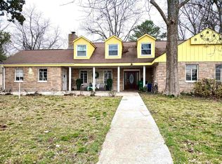 406 N Commons St W, Tuscumbia, AL 35674