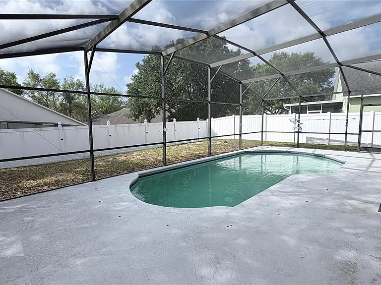 456 Knollwood Dr — Photo 22