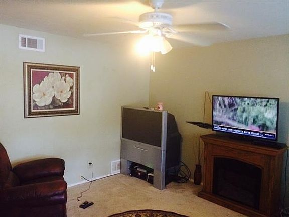 3rd image of 108 Dublin Dr