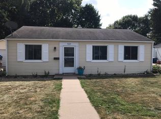 3624 15th Avenue Ct, Moline, IL 61265