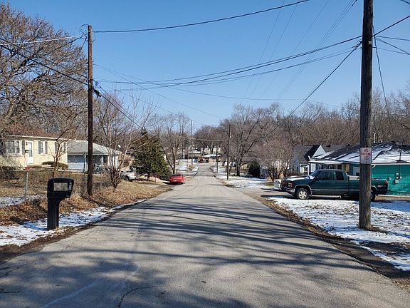 5th image of 4609 Waverly Ave