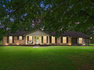 650 Pollard Rd, Clarksville, TN 37042