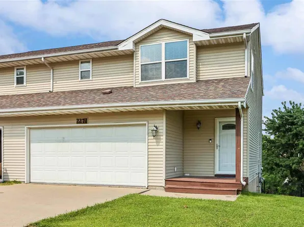 2271 Holiday Rd, Coralville, IA 52241