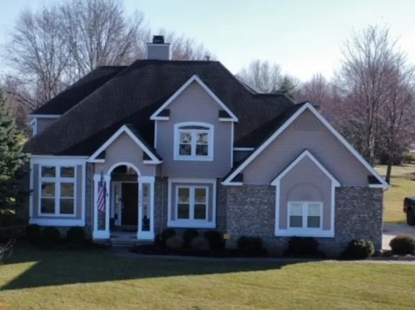 32291 Country Club Dr, Avon Lake, OH 44012