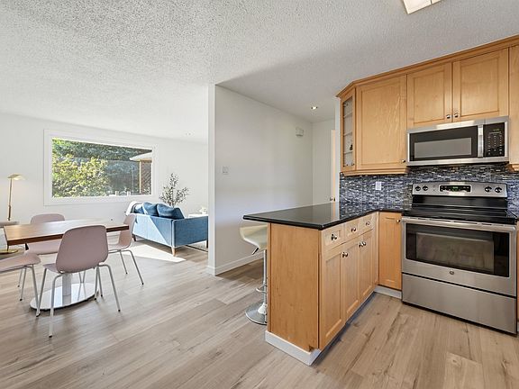 3rd image of 9127 149th St NW