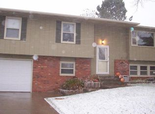 1208 18 1/2 Ave SW, Minot, ND 58701